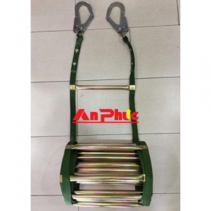 Thang dây thoát nạn