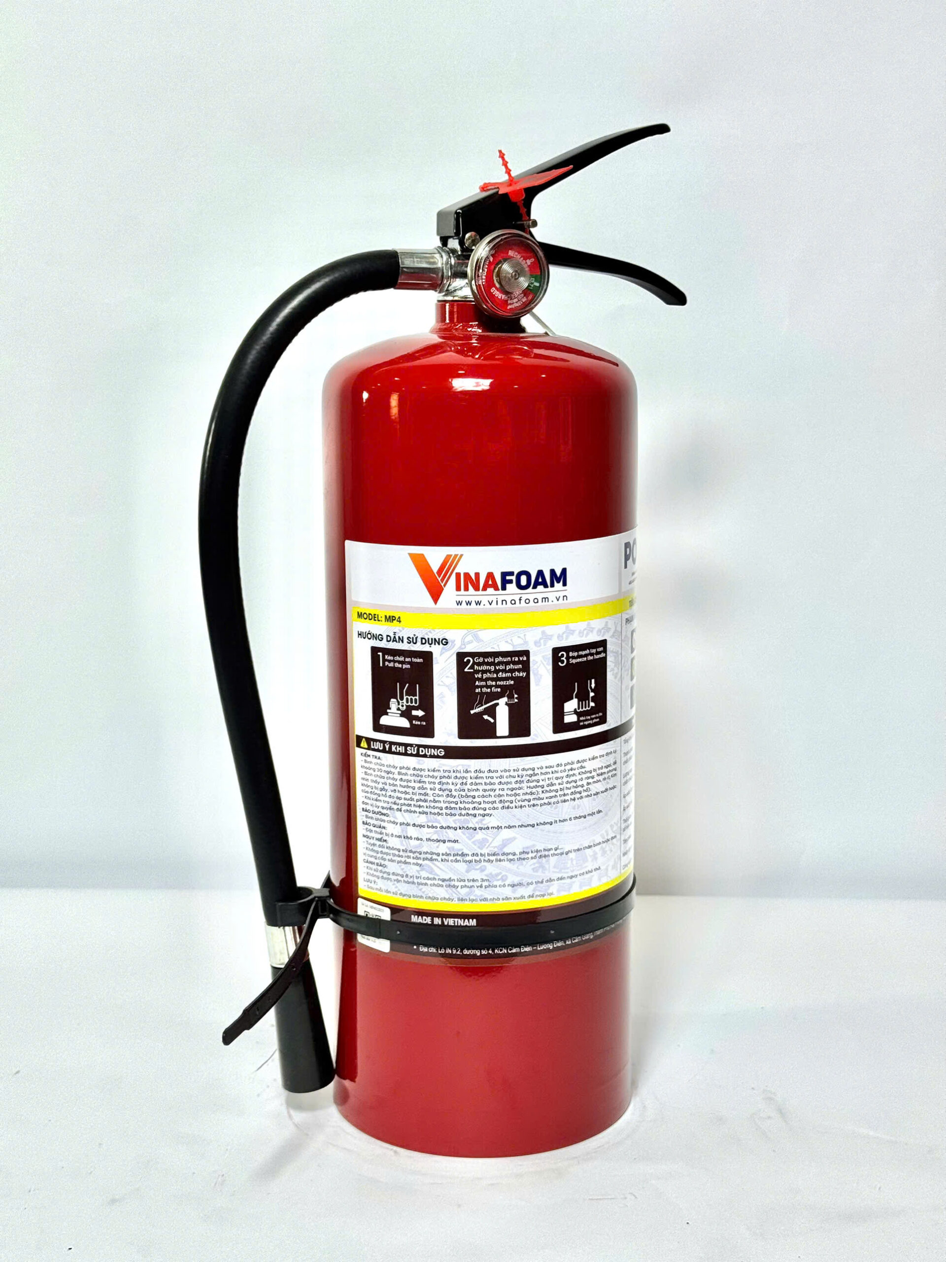 Bình chữa cháy bột ABC 4kg Vinafoam-2