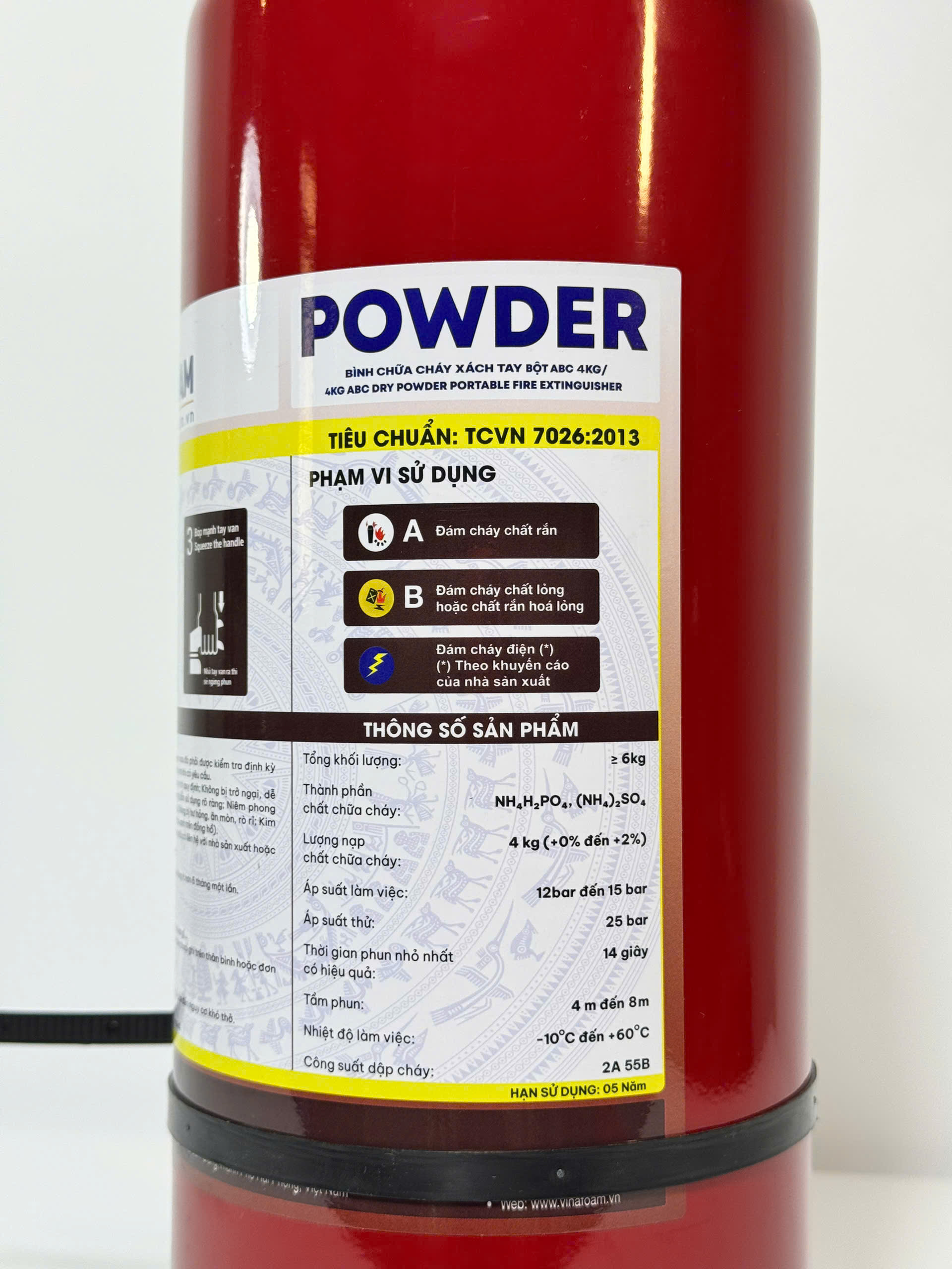Bình chữa cháy bột ABC 4kg Vinafoam-9