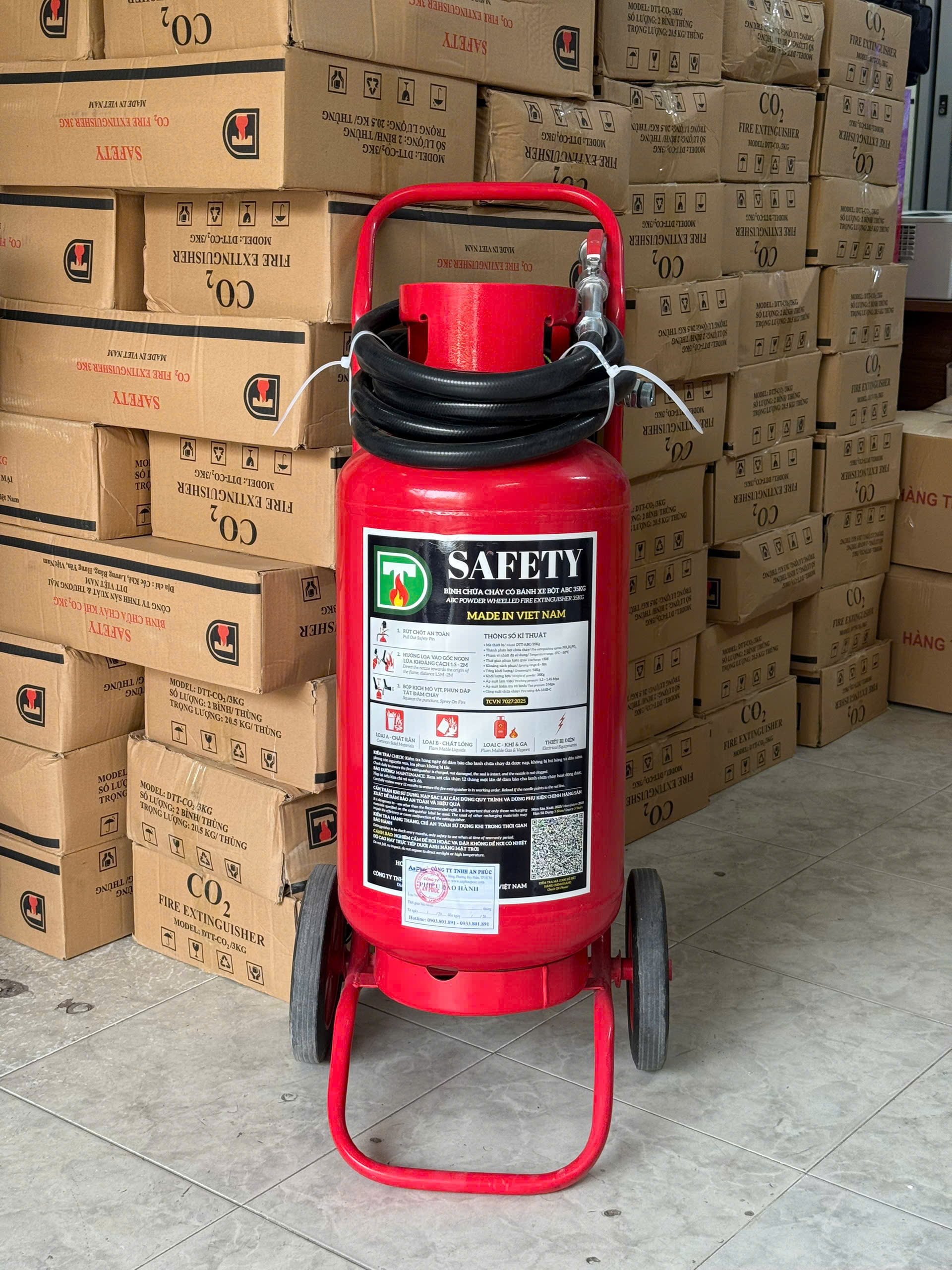 Bình chữa cháy Safety bột ABC 35kg Bình chữa cháy Safety bột 35kg xe đẩy